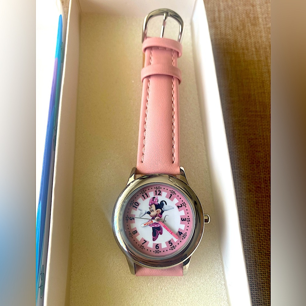 Girls Disney Minnie Mouse Watch